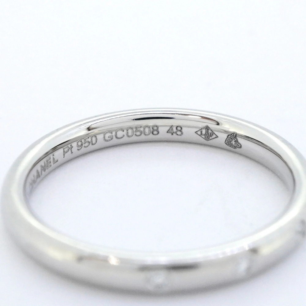 CHANEL Silver Diamond Ring - Picture 5 of 8